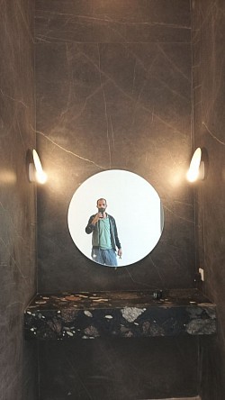 إضاءة حوائط